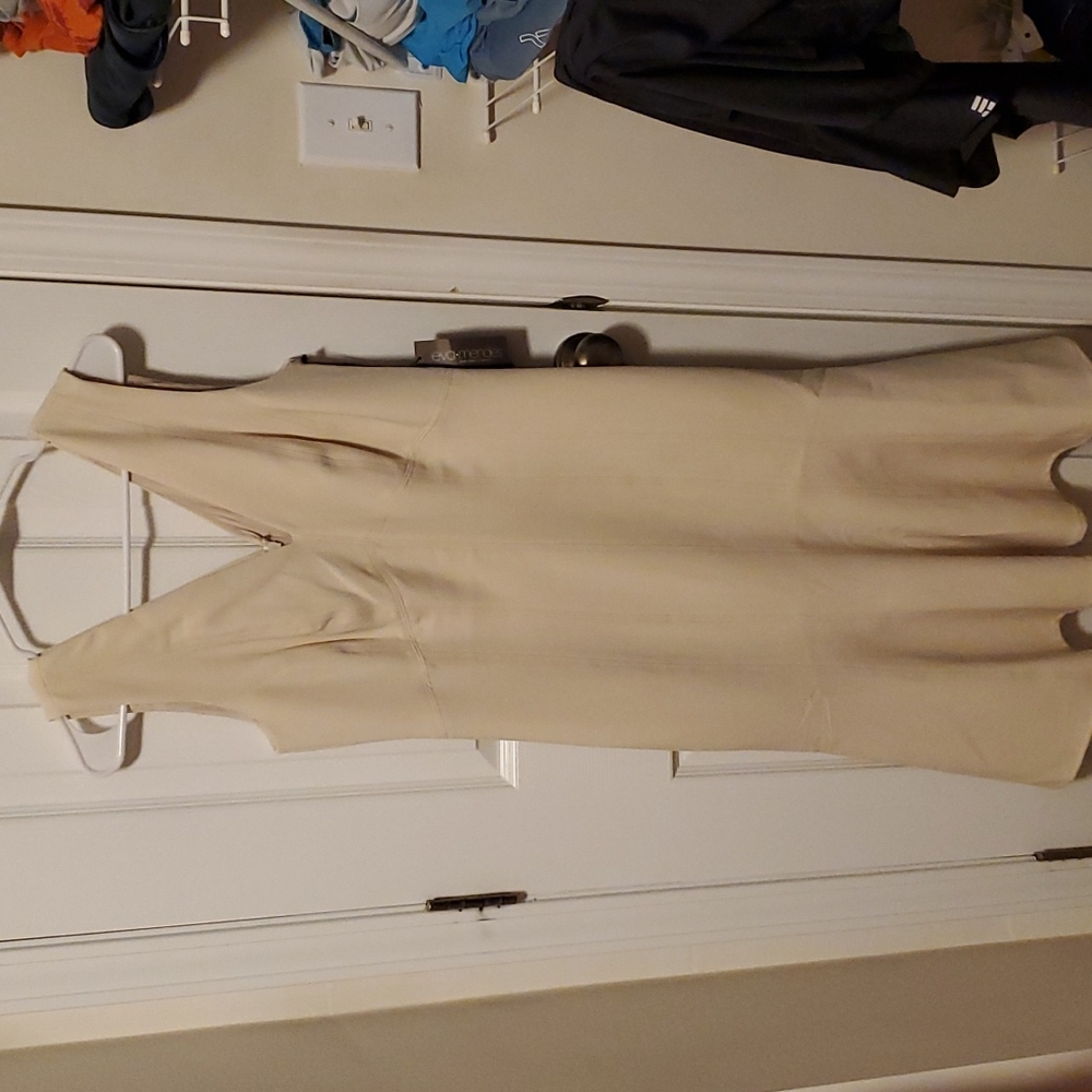 NY&COMPANY Cream dress size M